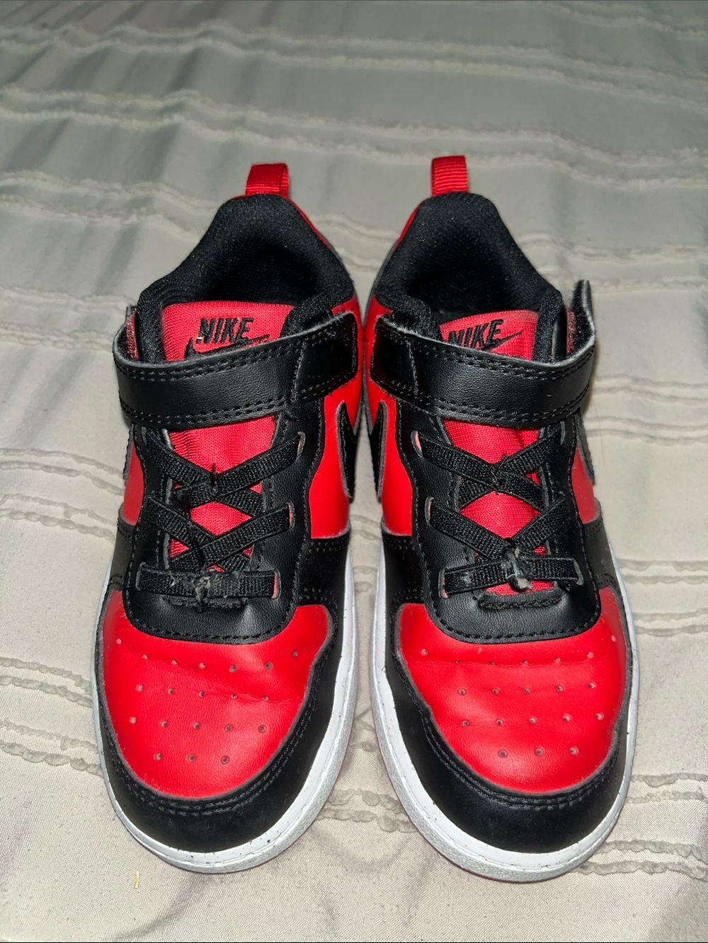 Nike Kids Red and Black Hook-and-Loop Sneakers